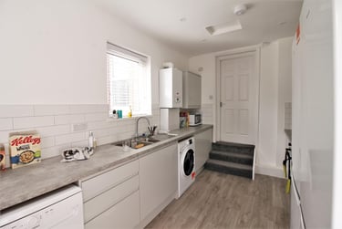 6 bed house, Fairfield Road, Jesmond, Newcastle, NE23BY - Image 2